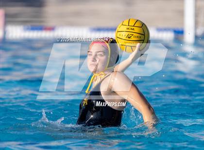 Thumbnail 2 in Sunny Hills vs La Serna (Troy Varsity Winter Classic II) photogallery.