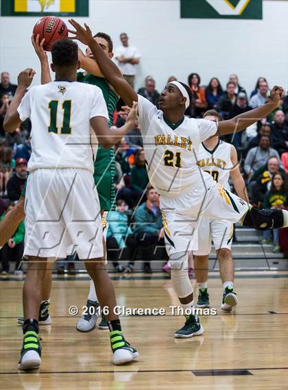 Thumbnail 3 in Woodgrove @ Loudoun Valley photogallery.