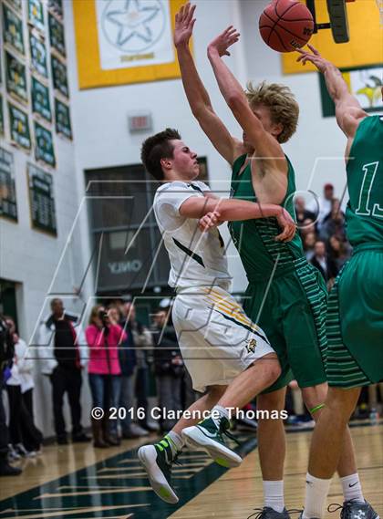 Thumbnail 2 in Woodgrove @ Loudoun Valley photogallery.