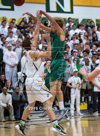 Thumbnail 2 in Woodgrove @ Loudoun Valley photogallery.