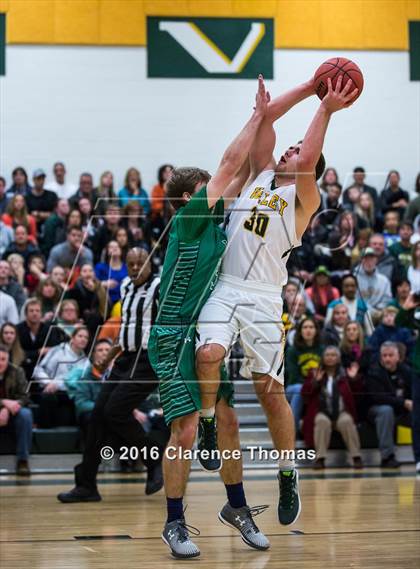 Thumbnail 1 in Woodgrove @ Loudoun Valley photogallery.