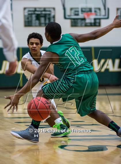 Thumbnail 1 in Woodgrove @ Loudoun Valley photogallery.
