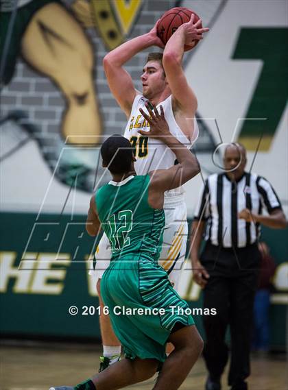 Thumbnail 3 in Woodgrove @ Loudoun Valley photogallery.
