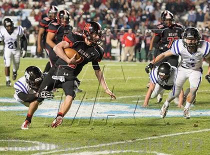 Thumbnail 1 in New Bern vs. Porter Ridge (NCHSAA 4A Final) photogallery.