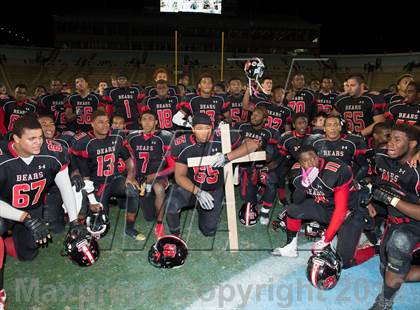 Thumbnail 3 in New Bern vs. Porter Ridge (NCHSAA 4A Final) photogallery.