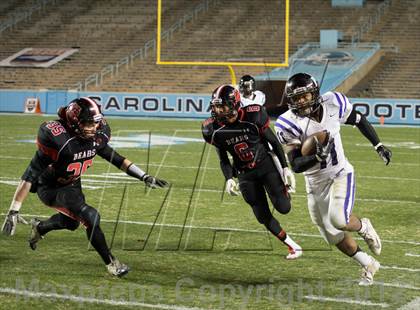 Thumbnail 3 in New Bern vs. Porter Ridge (NCHSAA 4A Final) photogallery.