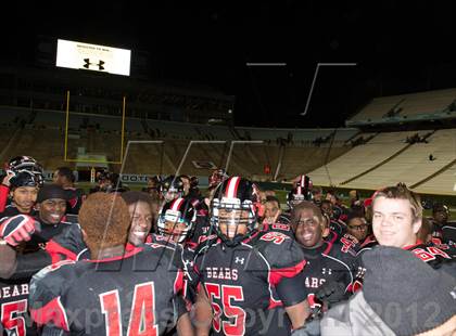 Thumbnail 3 in New Bern vs. Porter Ridge (NCHSAA 4A Final) photogallery.
