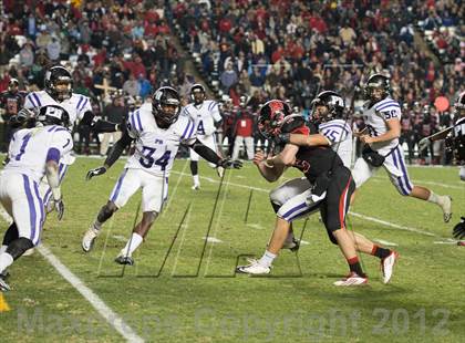 Thumbnail 2 in New Bern vs. Porter Ridge (NCHSAA 4A Final) photogallery.