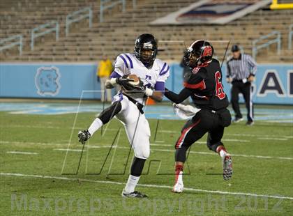 Thumbnail 3 in New Bern vs. Porter Ridge (NCHSAA 4A Final) photogallery.