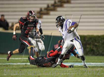 Thumbnail 2 in New Bern vs. Porter Ridge (NCHSAA 4A Final) photogallery.