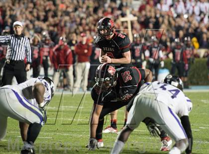Thumbnail 3 in New Bern vs. Porter Ridge (NCHSAA 4A Final) photogallery.