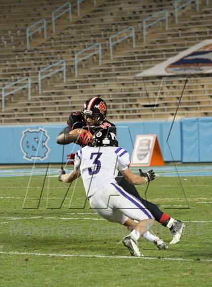 Thumbnail 1 in New Bern vs. Porter Ridge (NCHSAA 4A Final) photogallery.