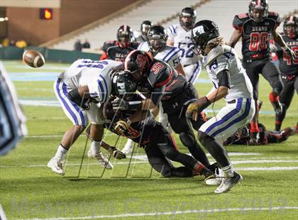 Thumbnail 2 in New Bern vs. Porter Ridge (NCHSAA 4A Final) photogallery.