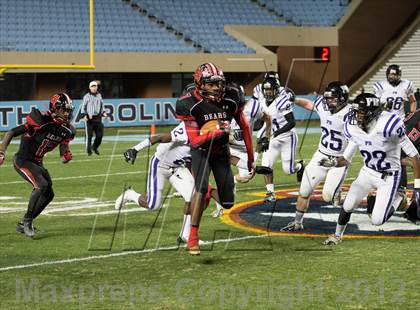 Thumbnail 2 in New Bern vs. Porter Ridge (NCHSAA 4A Final) photogallery.