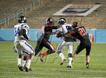 Thumbnail 2 in New Bern vs. Porter Ridge (NCHSAA 4A Final) photogallery.