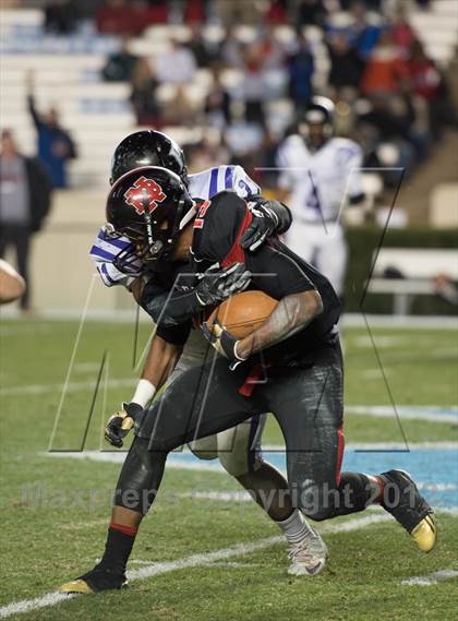 Thumbnail 3 in New Bern vs. Porter Ridge (NCHSAA 4A Final) photogallery.