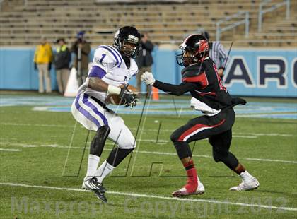 Thumbnail 1 in New Bern vs. Porter Ridge (NCHSAA 4A Final) photogallery.