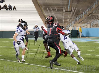 Thumbnail 3 in New Bern vs. Porter Ridge (NCHSAA 4A Final) photogallery.