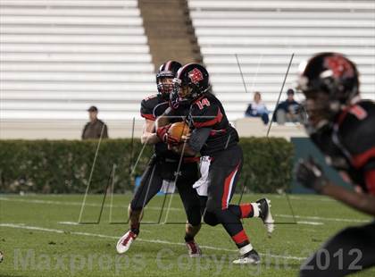 Thumbnail 1 in New Bern vs. Porter Ridge (NCHSAA 4A Final) photogallery.