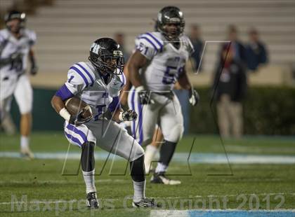 Thumbnail 3 in New Bern vs. Porter Ridge (NCHSAA 4A Final) photogallery.