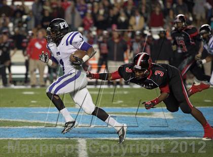 Thumbnail 3 in New Bern vs. Porter Ridge (NCHSAA 4A Final) photogallery.