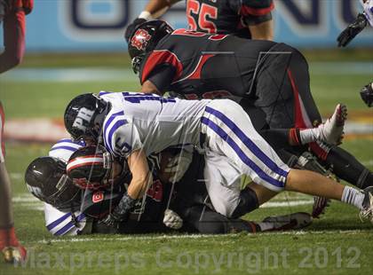 Thumbnail 2 in New Bern vs. Porter Ridge (NCHSAA 4A Final) photogallery.