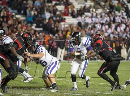 Thumbnail 3 in New Bern vs. Porter Ridge (NCHSAA 4A Final) photogallery.