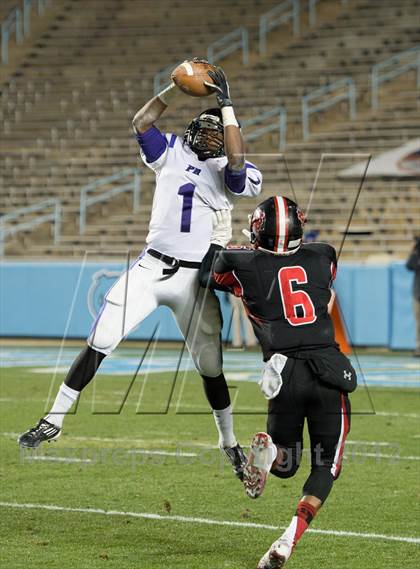 Thumbnail 1 in New Bern vs. Porter Ridge (NCHSAA 4A Final) photogallery.