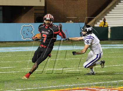 Thumbnail 2 in New Bern vs. Porter Ridge (NCHSAA 4A Final) photogallery.