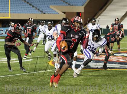 Thumbnail 1 in New Bern vs. Porter Ridge (NCHSAA 4A Final) photogallery.