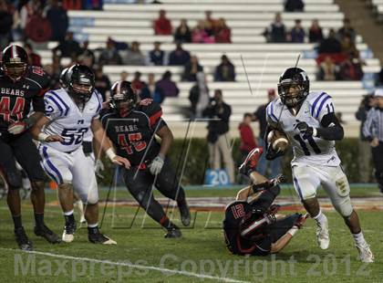 Thumbnail 3 in New Bern vs. Porter Ridge (NCHSAA 4A Final) photogallery.