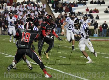 Thumbnail 2 in New Bern vs. Porter Ridge (NCHSAA 4A Final) photogallery.