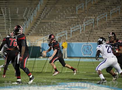 Thumbnail 1 in New Bern vs. Porter Ridge (NCHSAA 4A Final) photogallery.