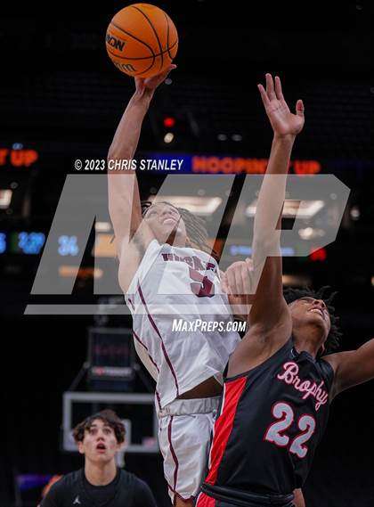 Thumbnail 3 in Brophy College Prep @ Hamilton photogallery.