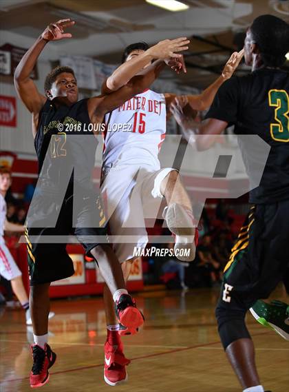 Thumbnail 2 in Mater Dei vs. Eisenhower (Diablo Inferno Tourney) photogallery.