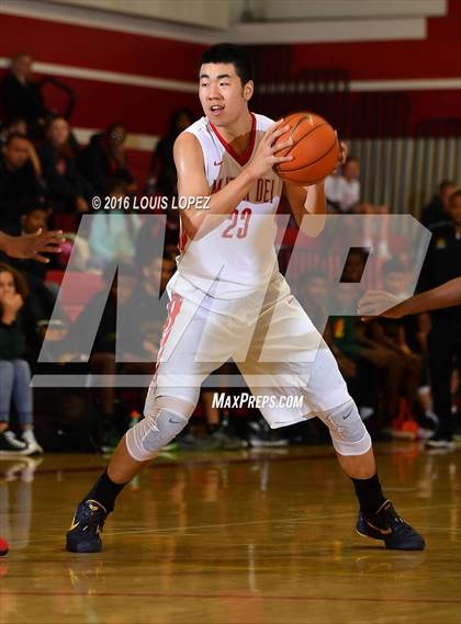 Thumbnail 1 in Mater Dei vs. Eisenhower (Diablo Inferno Tourney) photogallery.