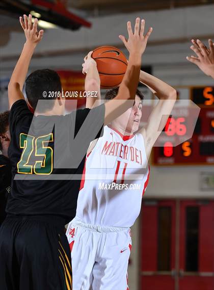 Thumbnail 1 in Mater Dei vs. Eisenhower (Diablo Inferno Tourney) photogallery.
