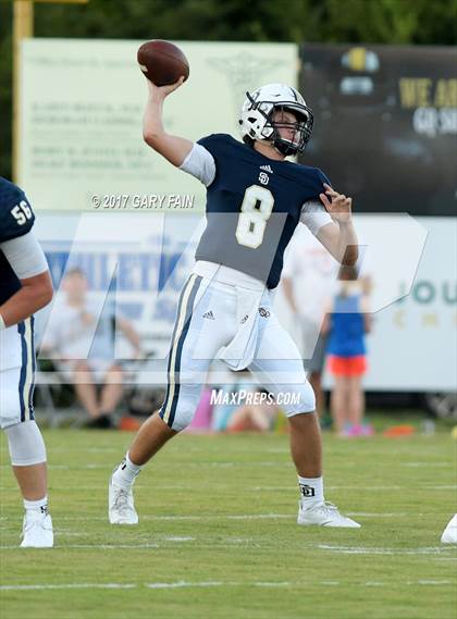 Thumbnail 1 in Soddy Daisy vs Red Bank photogallery.