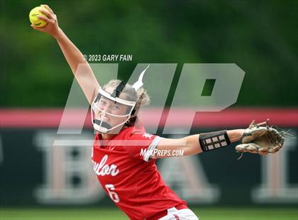 Thumbnail 3 in Girls Prep @ Baylor photogallery.