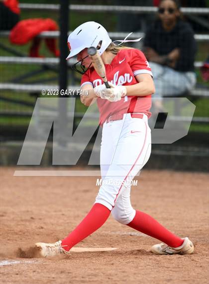 Thumbnail 2 in Girls Prep @ Baylor photogallery.