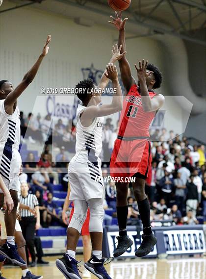 Thumbnail 3 in Liberty vs Lone Star photogallery.