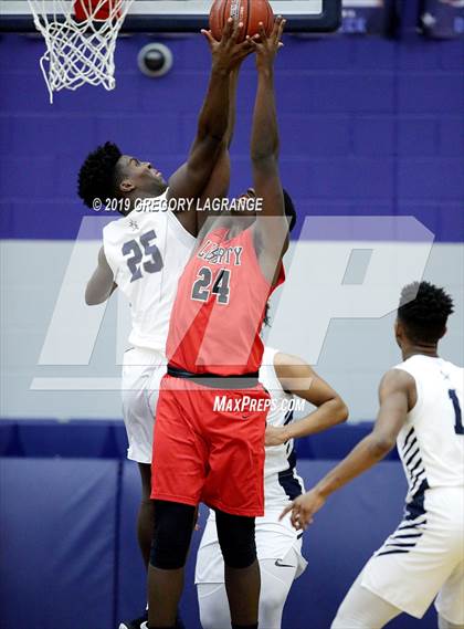 Thumbnail 1 in Liberty vs Lone Star photogallery.