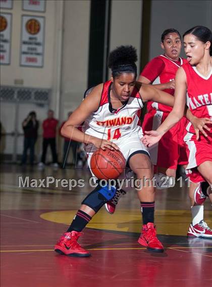 Thumbnail 2 in Mater Dei @ Etiwanda (CIF SS Playoffs) photogallery.