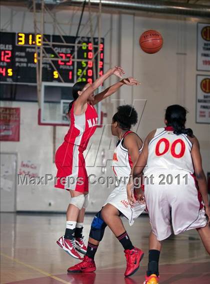 Thumbnail 1 in Mater Dei @ Etiwanda (CIF SS Playoffs) photogallery.