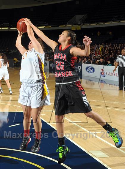 Thumbnail 2 in AGBU vs. Mesa Grande Academy (CIF SS D5A Final) photogallery.