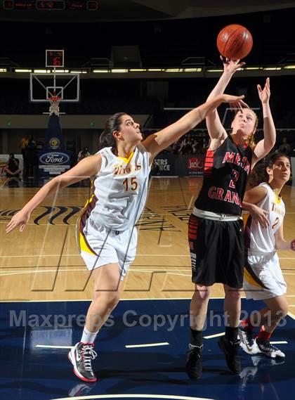Thumbnail 1 in AGBU vs. Mesa Grande Academy (CIF SS D5A Final) photogallery.