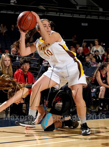 Thumbnail 1 in AGBU vs. Mesa Grande Academy (CIF SS D5A Final) photogallery.