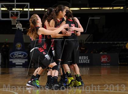 Thumbnail 3 in AGBU vs. Mesa Grande Academy (CIF SS D5A Final) photogallery.