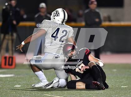 Thumbnail 1 in St. John Bosco vs. Oaks Christian (CIF SS Playoff DIV 1 Semi Final) photogallery.