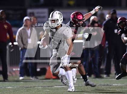 Thumbnail 2 in St. John Bosco vs. Oaks Christian (CIF SS Playoff DIV 1 Semi Final) photogallery.